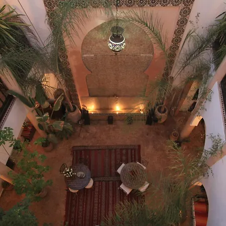 Riad Mur Akush-2
